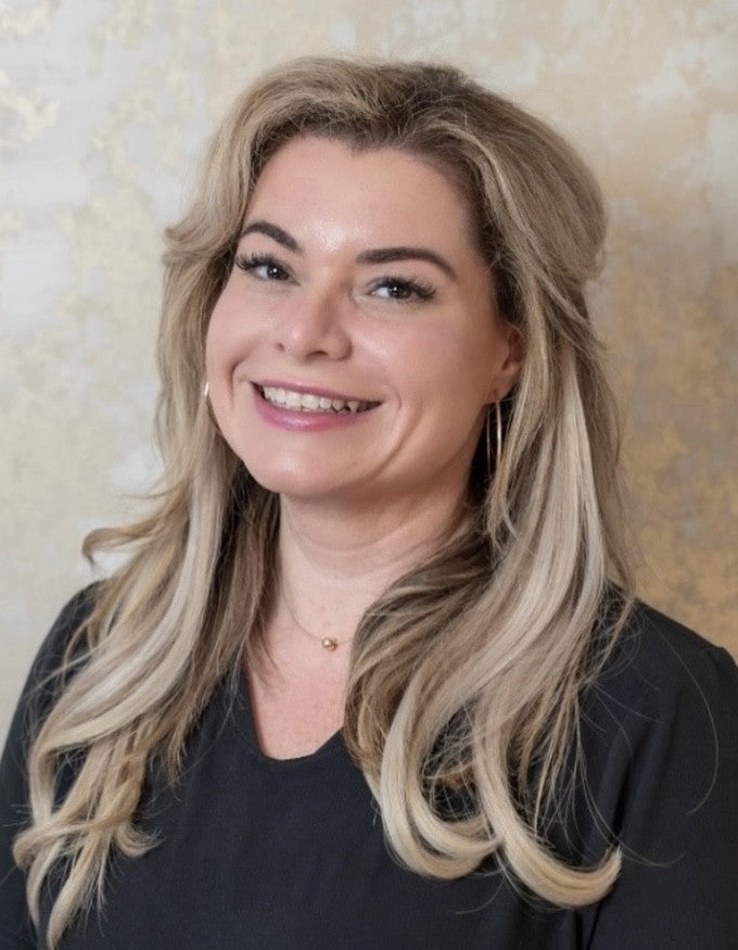 Loni Booth, massage therapist at PHE Salon Jupiter